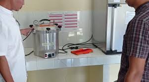 Autoclave (Alat Laboratorium Pertanian)