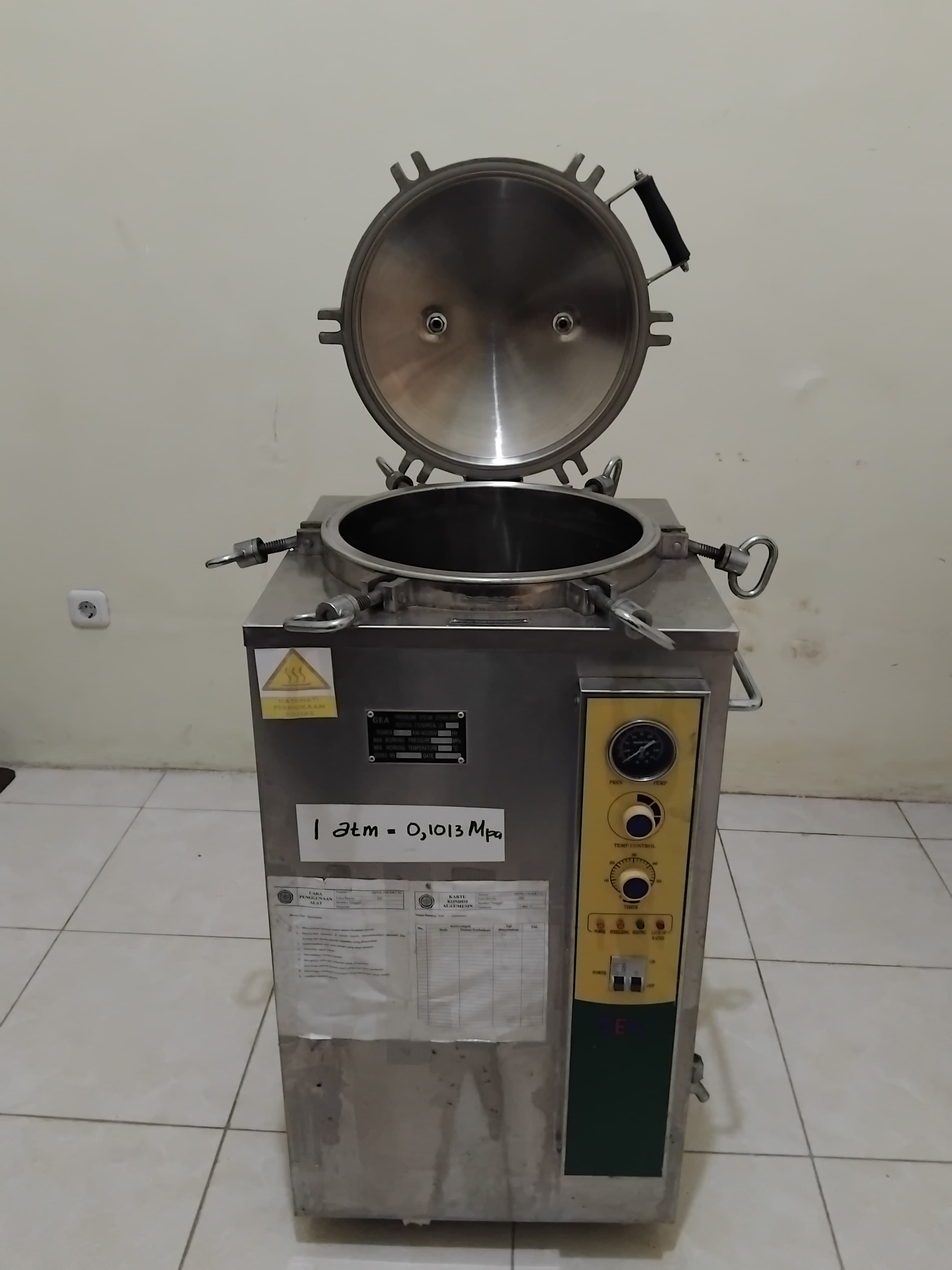 Autoclave