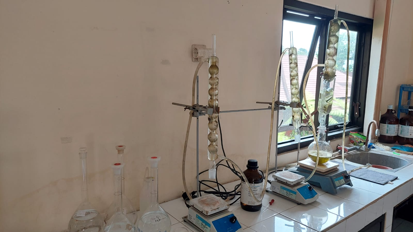 Peralatan Laboratorium Pakan