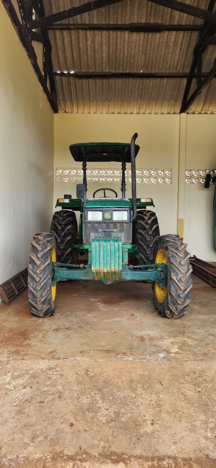 Traktor Roda 4 (TR4)