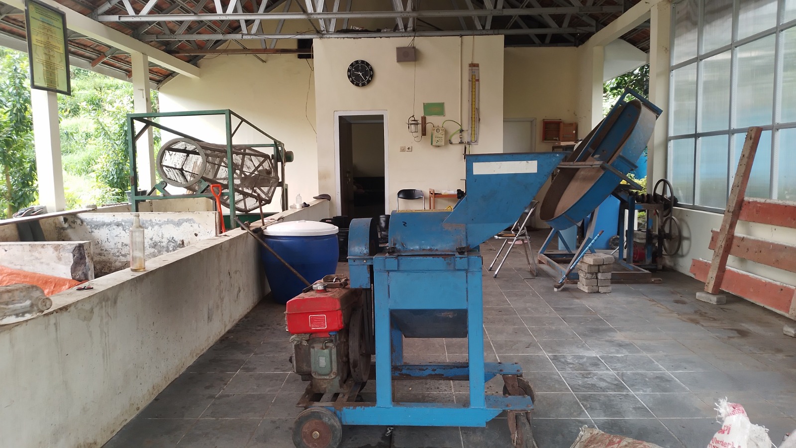 Peralatan Pengolahan Limbah Padat dan Cair