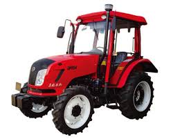 Tractor Four Wheel (Dengan Kelengkapannya)