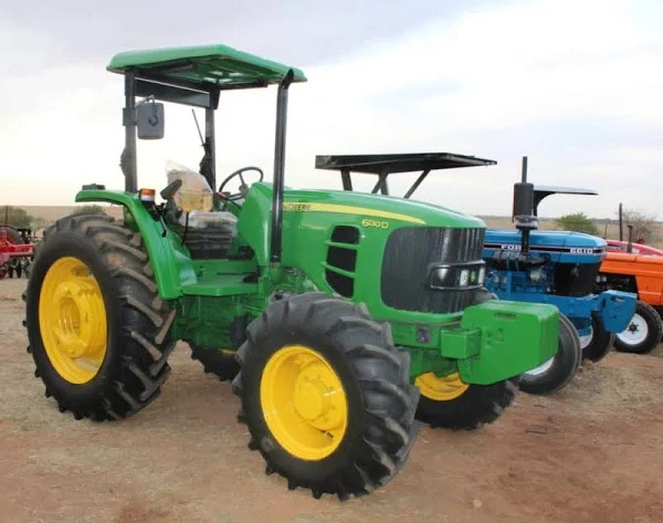 Tractor Four Wheel