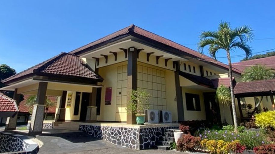 Aula Mahkota Dewa