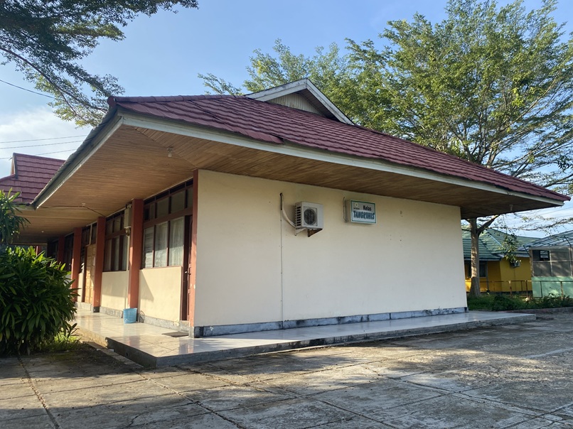 Kelas Tangkuhis