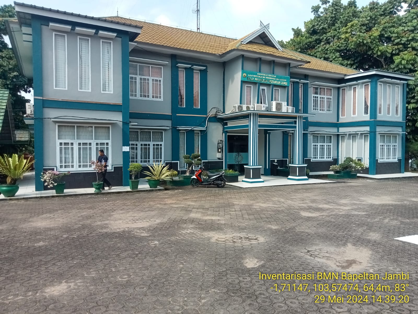 Gedung Kantor