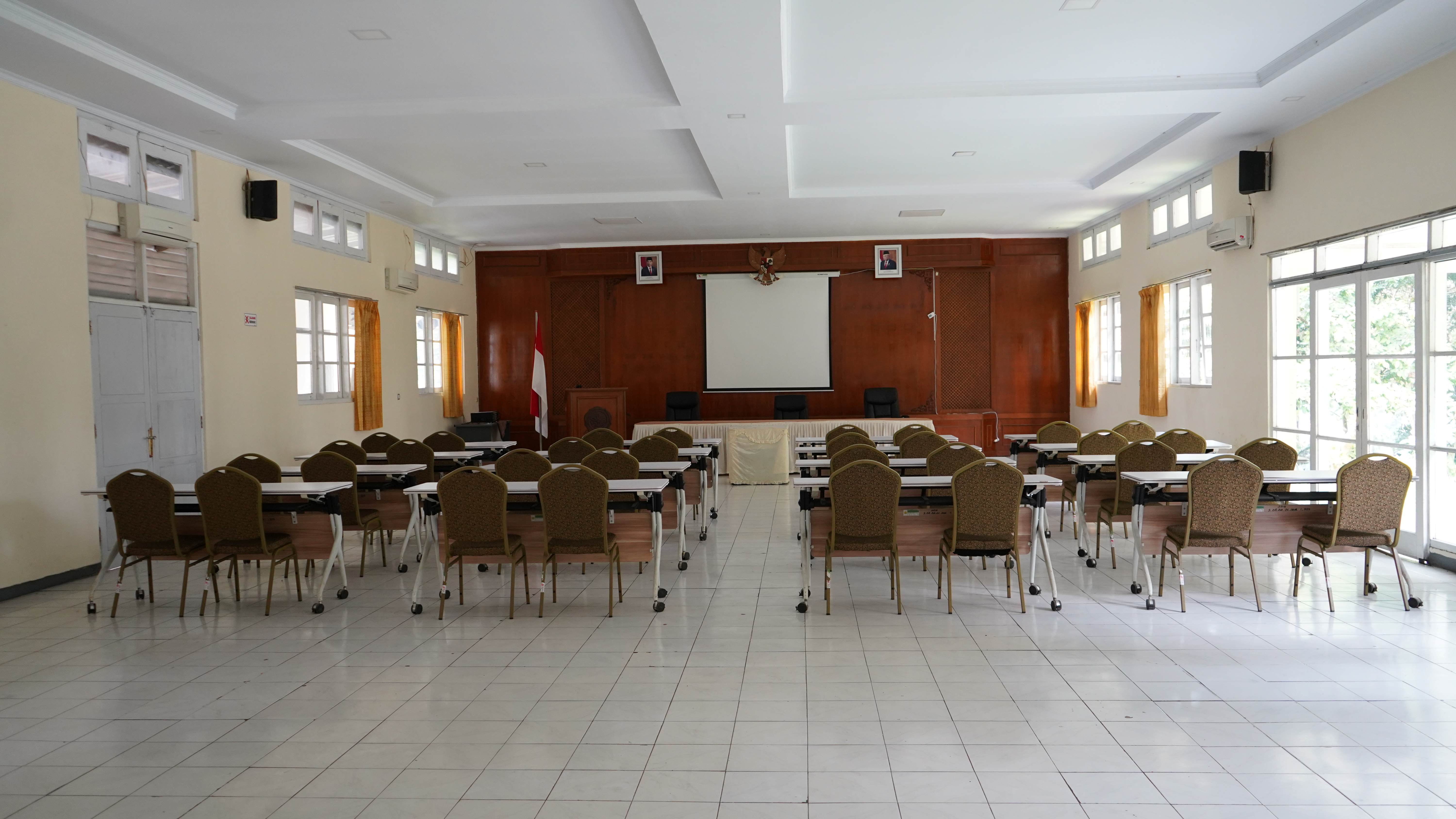 Komplek TIRTA | Aula